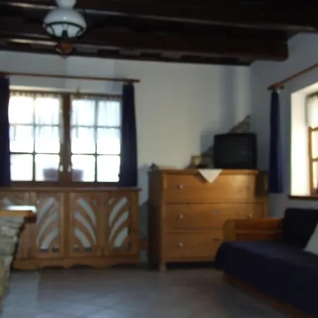 Csato Vendeghaz בית הארחה