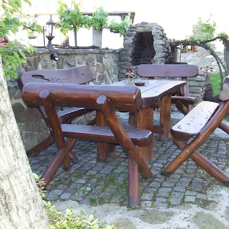 בית הארחה Csato Vendeghaz 3*