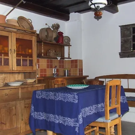 萨托温的哈兹酒店 蒂豪尼