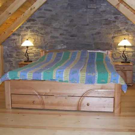 招待所 萨托温的哈兹酒店