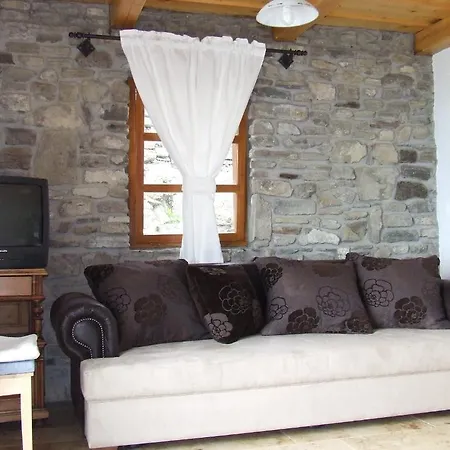 招待所 萨托温的哈兹酒店 3*