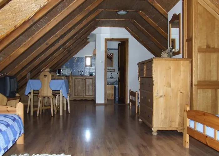 Csato Vendeghaz 3* Tihany